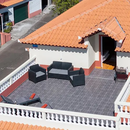 Tranquil Countryside 2-Bed Apt Prazeres Paradise Apartment *
